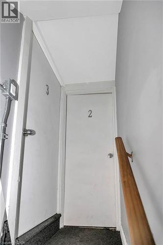 133 Park Row N, Hamilton, ON - Indoor Photo Showing Other Room