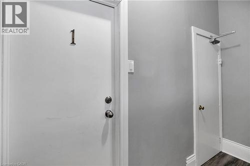 133 Park Row N, Hamilton, ON - Indoor Photo Showing Other Room