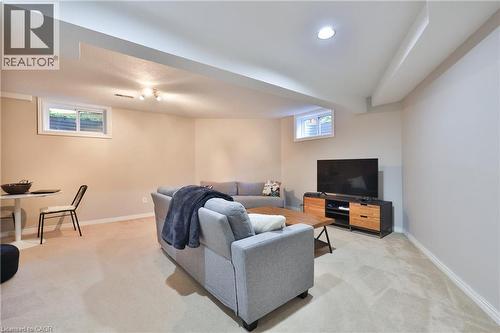 206 Rossmore Boulevard, Burlington, ON - Indoor