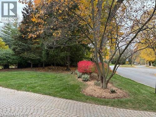 206 Rossmore Boulevard, Burlington, ON - Outdoor