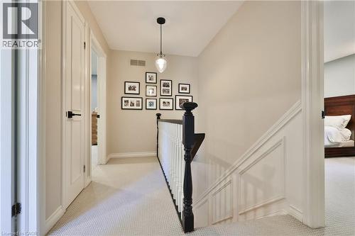 206 Rossmore Boulevard, Burlington, ON - Indoor Photo Showing Other Room