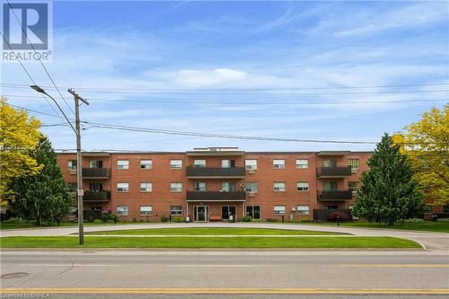 View of apartment building / complex - 485 Thorold Road Unit# 323, Welland, ON - Outdoor With Balcony