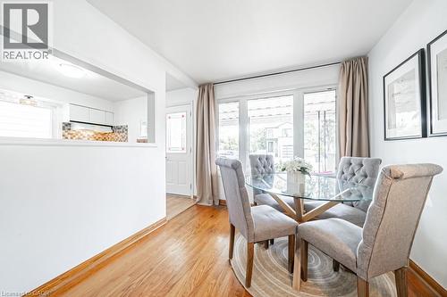 1089 Meredith Avenue, Mississauga, ON - Indoor Photo Showing Dining Room