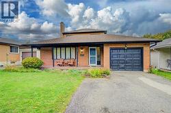 31 BONFAIR Court  Kitchener, ON N2M 4P6