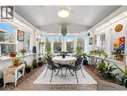 Beautiful Solarium with heated floors - 