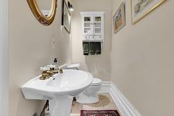 Powder room - 