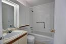 Salle de bains - 104 Rue Des Bouleaux, Cowansville, QC  - Indoor Photo Showing Bathroom 
