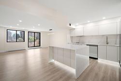 205-6785 Crois. Korczak  Côte-Saint-Luc, QC H4W 2W6