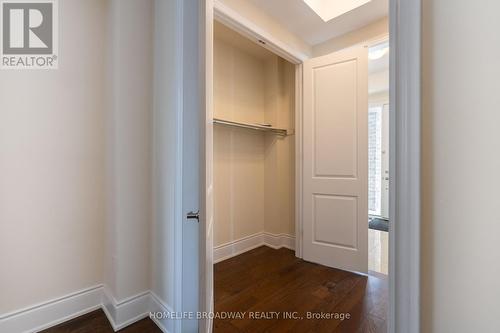 166 Conklin Crescent, Aurora, ON - Indoor Photo Showing Other Room