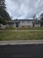 3 SYLVIA STREET  Barrie, ON L4M 5J3