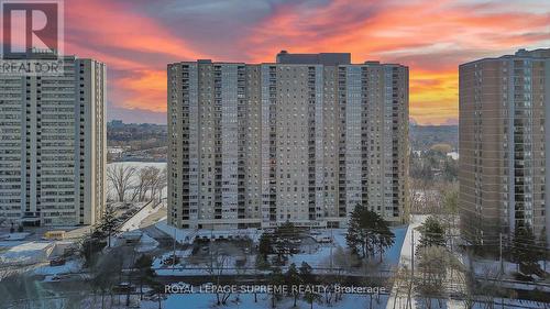 602 - 75 EMMETT AVENUE  Toronto, ON M6M 5A7