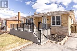 2322 REDFERN ROAD  Burlington, ON L7R 1X3