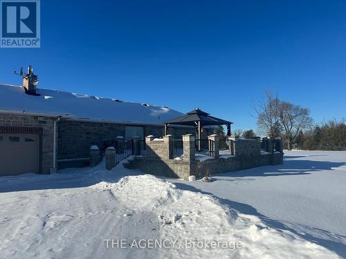 295 Park Road S, Grimsby, ON - Outdoor