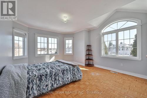2 Sandway Crescent, Vaughan, ON - Indoor Photo Showing Bedroom