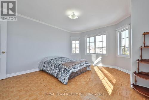 2 Sandway Crescent, Vaughan, ON - Indoor Photo Showing Bedroom