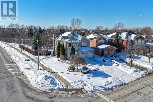2 Sandway Crescent, Vaughan, ON - Outdoor