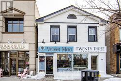 3 - 150 LAKESHORE ROAD E  Oakville, ON L6J 1H3