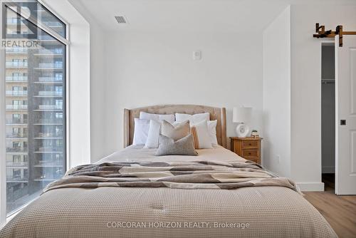1702 - 50 Grand Avenue S, Cambridge, ON - Indoor Photo Showing Bedroom