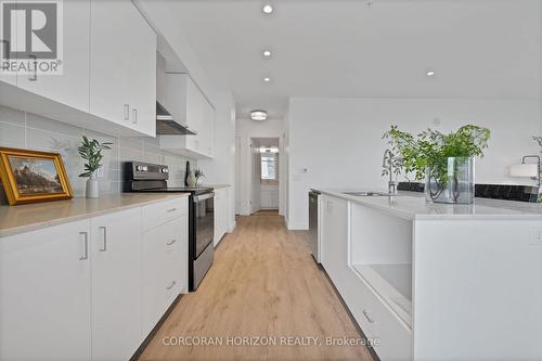 1702 - 50 Grand Avenue S, Cambridge, ON - Indoor Photo Showing Kitchen