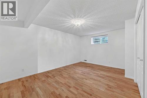 12 Sierra Morena Way Sw, Calgary, AB - Indoor Photo Showing Other Room