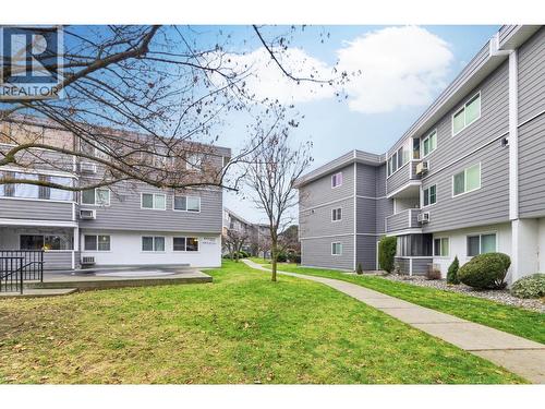 445 All Star Court Unit# 207, Kelowna, BC - Outdoor With Facade