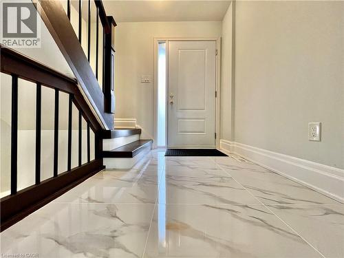 1532 LANCASTER Drive Unit# 41  Oakville, ON L6H 2Z3