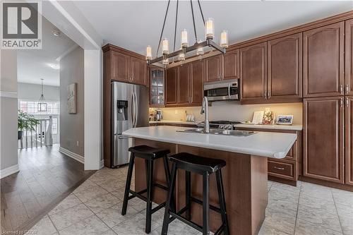 3202 Steeplechase Drive, Burlington, ON - Indoor Photo Showing Kitchen With Stainless Steel Kitchen With Double Sink With Upgraded Kitchen