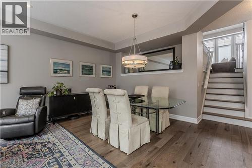 3202 Steeplechase Drive, Burlington, ON - Indoor