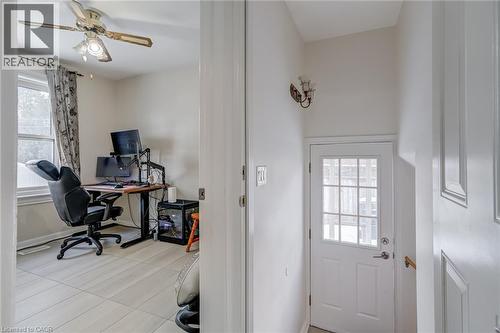 Separate entrance - 2322 Redfern Road, Burlington, ON - Indoor Photo Showing Office