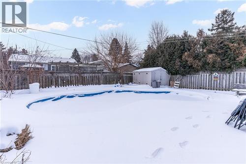 Backyard with heated inground pool - 2322 Redfern Road, Burlington, ON - Outdoor