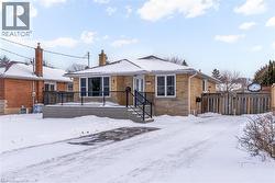 2322 REDFERN Road  Burlington, ON L7R 1X3