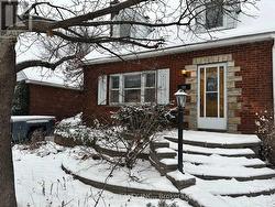 58 CLEGG STREET S  Ottawa, ON K1S 0H8