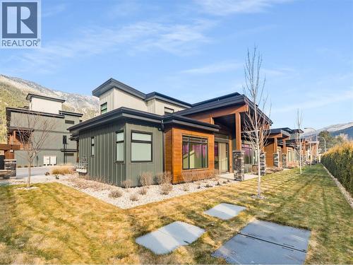 910 Lakeside Drive Unit# 401, Nelson, BC - Outdoor