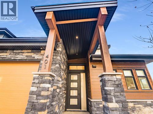 910 Lakeside Drive Unit# 401, Nelson, BC - Outdoor