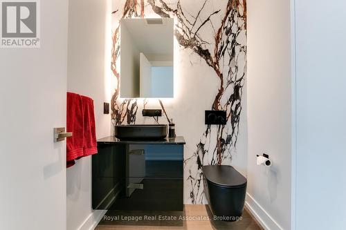 1002 - 90 Stadium Road, Toronto, ON - Indoor Photo Showing Other Room