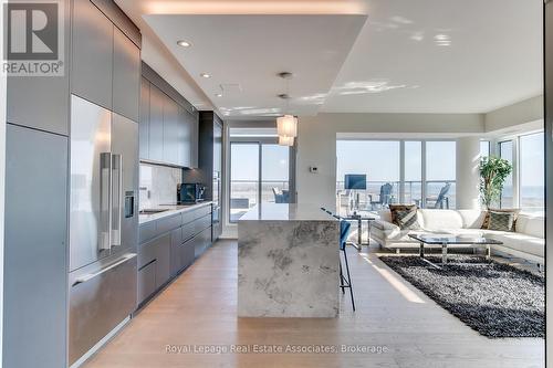 1002 - 90 Stadium Road, Toronto, ON - Indoor