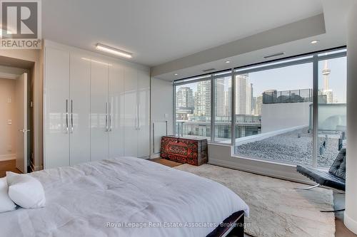 1002 - 90 Stadium Road, Toronto, ON - Indoor Photo Showing Bedroom