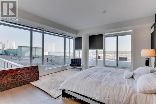 1002 - 90 Stadium Road, Toronto, ON - Indoor Photo Showing Bedroom