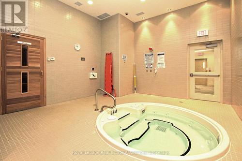 1002 - 90 Stadium Road, Toronto, ON - Indoor Photo Showing Other Room