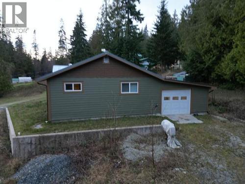 4002 Highway 101, Powell River, BC - Outdoor