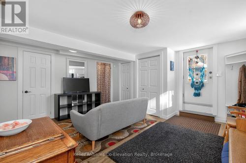 310 Concession 13 W, Tiny, ON - Indoor