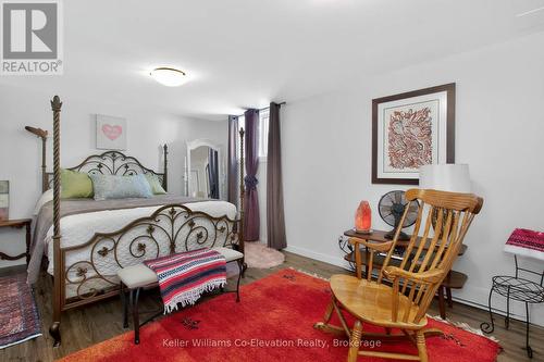 310 Concession 13 W, Tiny, ON - Indoor Photo Showing Bedroom