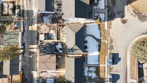 19 Carmangay Crescent Nw, Calgary, AB - Outdoor