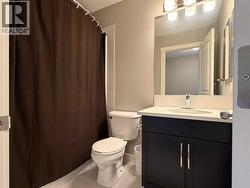 2nd bathroom - 
