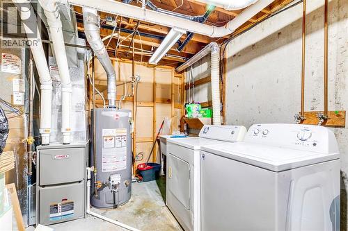 157 Penbrooke Close Se, Calgary, AB - Indoor