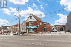2ND FLOOR - 2095 DUFFERIN STREET N  Toronto, ON M6E 3R3