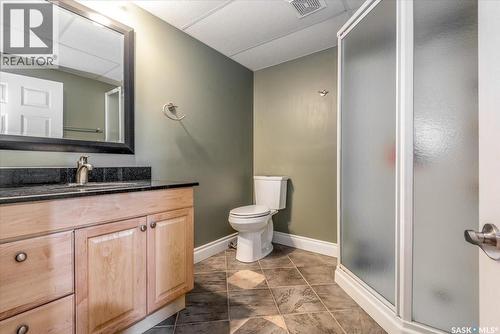 2916 Wimbledon Drive, Regina, SK - Indoor Photo Showing Bathroom