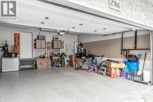 2916 Wimbledon Drive, Regina, SK -  Photo Showing Garage