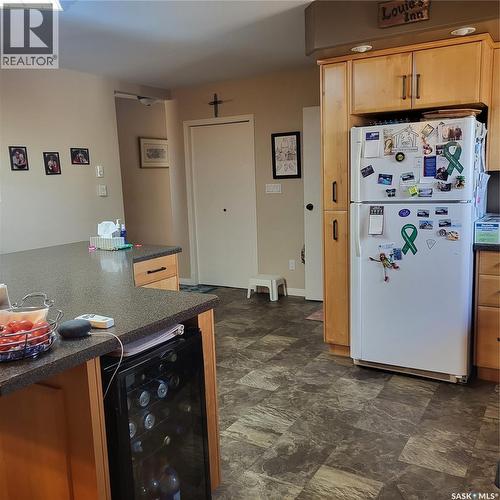 Kreklewich Acreage, Melville, SK - Indoor Photo Showing Kitchen