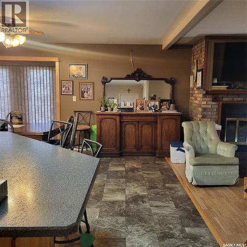 Kreklewich Acreage, Melville, SK - Indoor
